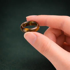 Tiger's eye stone band ring