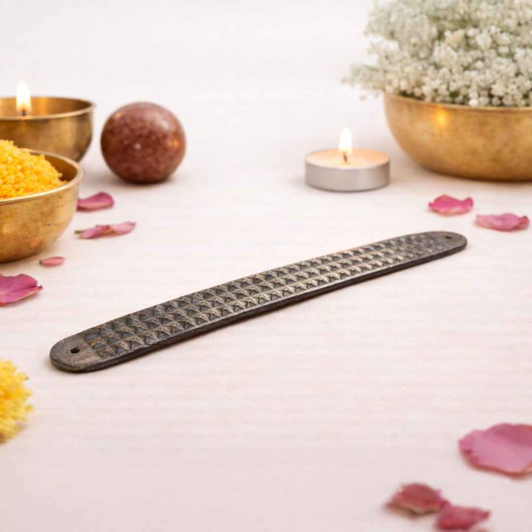 lead plate for grounding and energy control