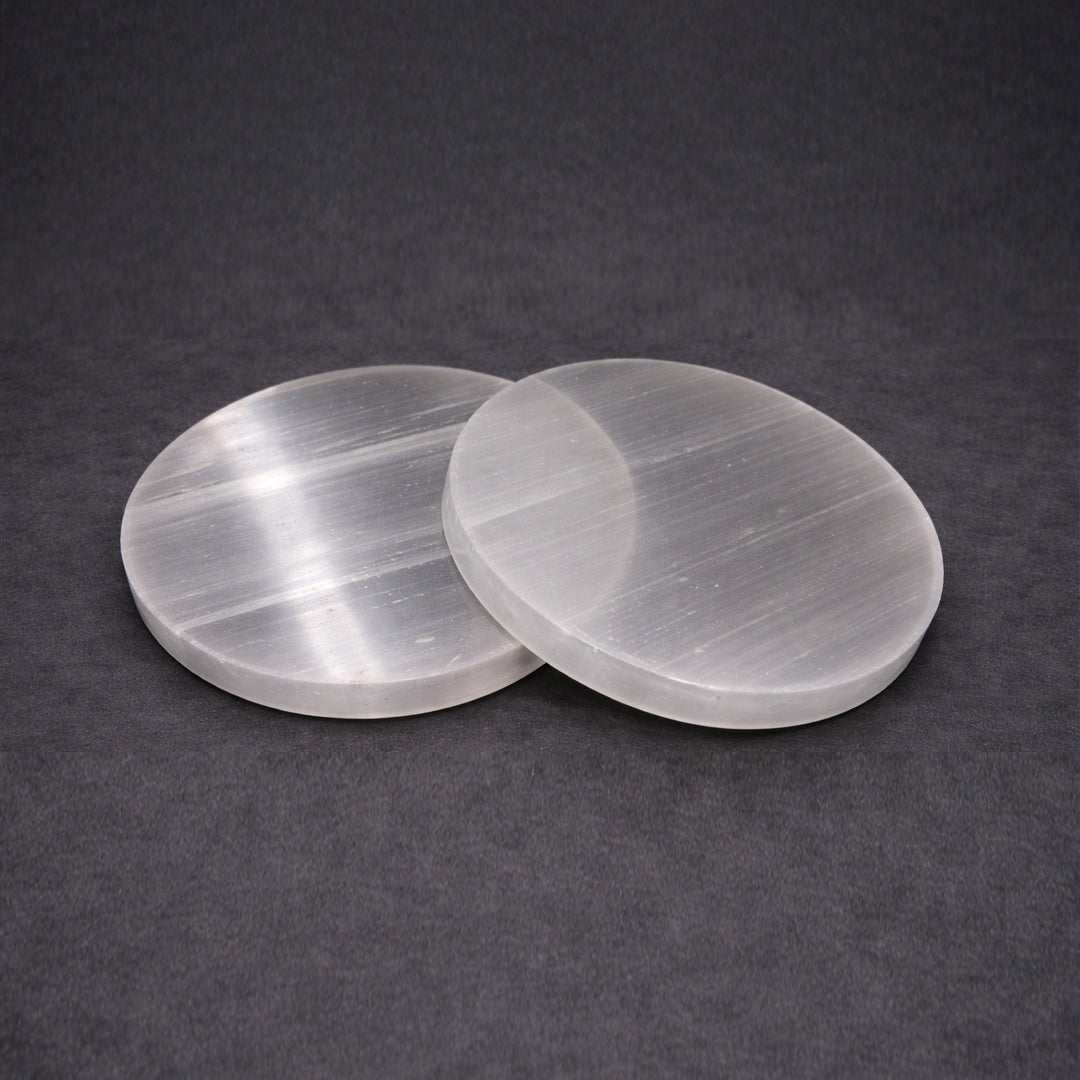 selenite round plate for crystal charging and cleansing